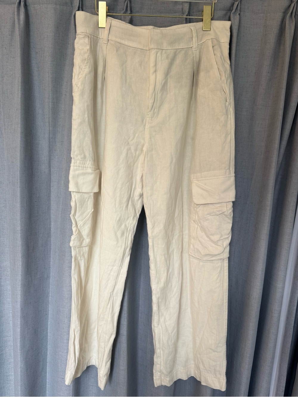 Abercrombie & Fitch Linen Cargo Pants